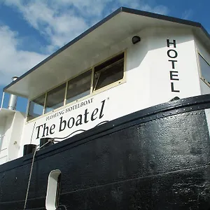 The Boatel Gent